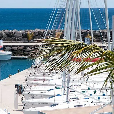 Vientos Del Sur Botel *
